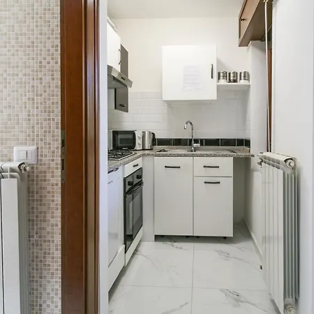 Premier Parkview - One-bedroom - Airport - Self Check-in *