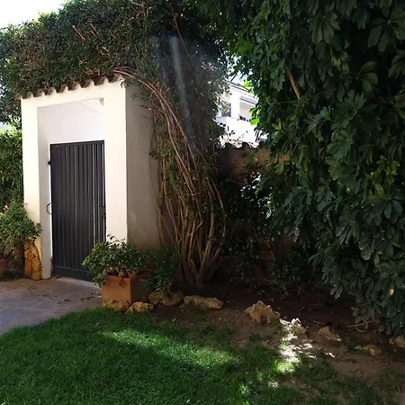 Premier Parkview - One-bedroom - Airport - Self Check-in * Fiumicino